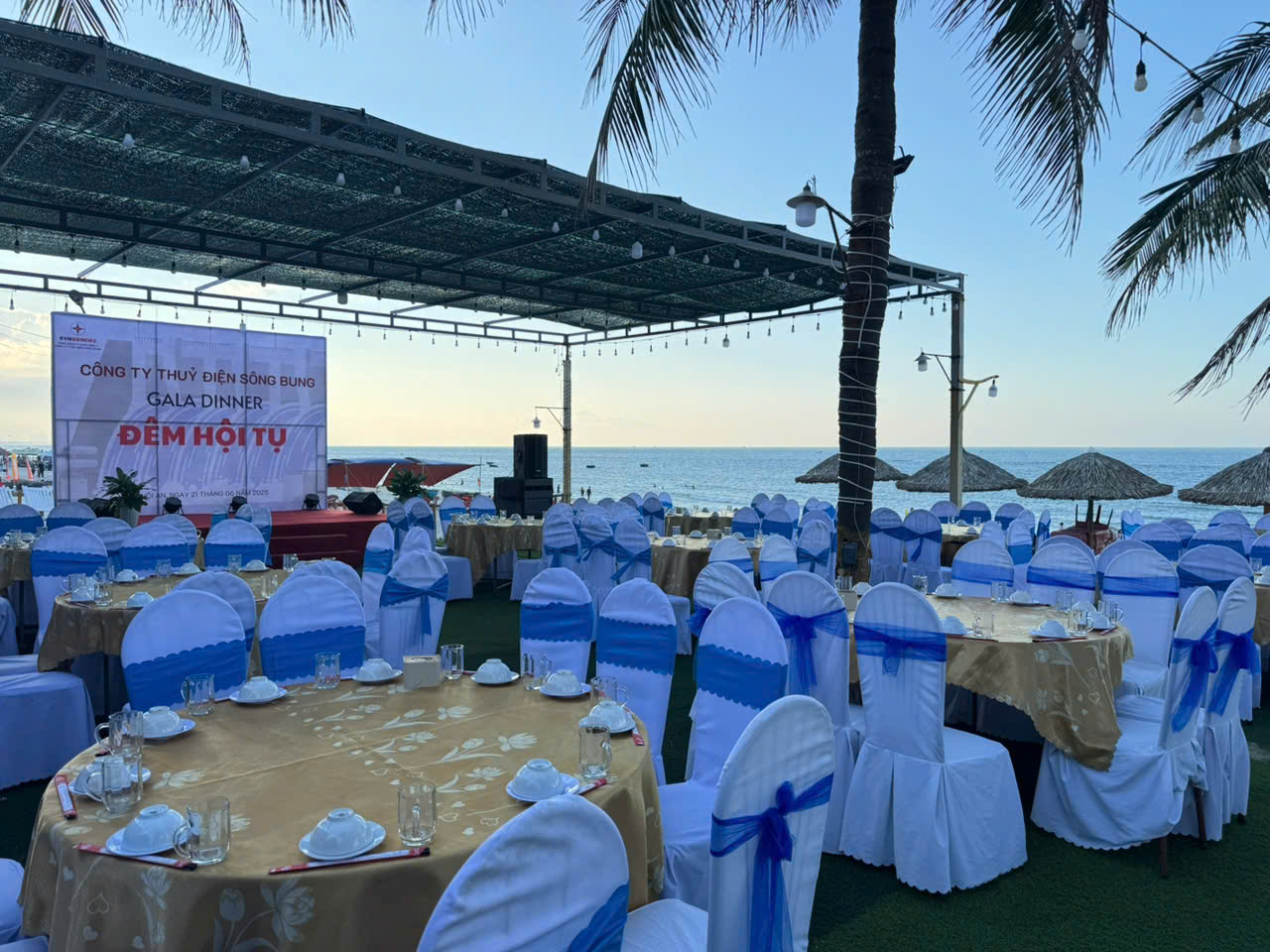 The Sea & Vietnamese Cuisine